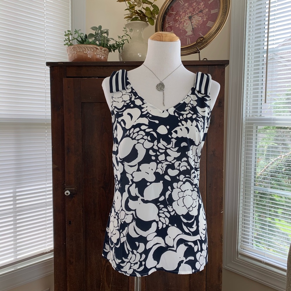 Cabi Shoulder Tie Tank Top